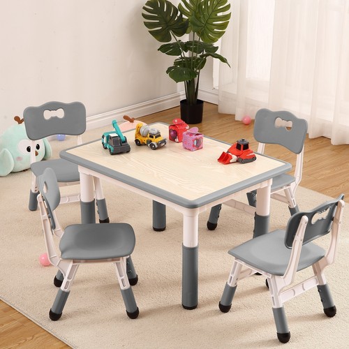 Kids table and - 4, set